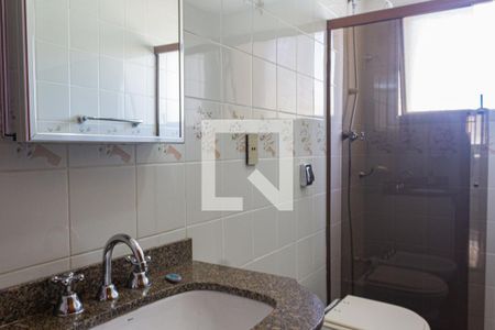 Apartamento à venda com 190m², 3 quartos e 3 vagasBanheiro da Suíte 1