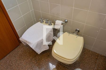 Apartamento à venda com 190m², 3 quartos e 3 vagasBanheiro da Suíte 3