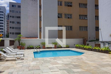 Apartamento à venda com 190m², 3 quartos e 3 vagasÁrea comum - Piscina