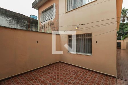 Casa à venda com 200m², 4 quartos e 2 vagas Casa à venda com 200m², 4 quartos e 2 vagasQuintal