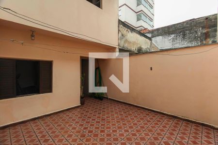 Casa à venda com 200m², 4 quartos e 2 vagas Casa à venda com 200m², 4 quartos e 2 vagasQuintal