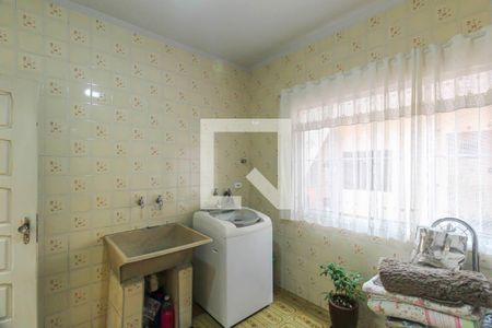 Casa à venda com 200m², 4 quartos e 2 vagas Casa à venda com 200m², 4 quartos e 2 vagasÁrea de Serviço