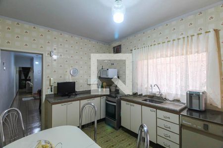 Casa à venda com 200m², 4 quartos e 2 vagas Casa à venda com 200m², 4 quartos e 2 vagasCozinha