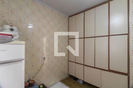 Casa à venda com 200m², 4 quartos e 2 vagas Casa à venda com 200m², 4 quartos e 2 vagasÁrea de Serviço