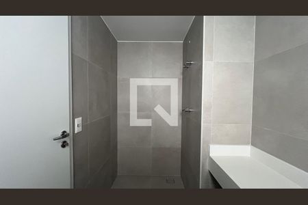 Apartamento à venda com 127m², 3 quartos e 2 vagasBanheiro da Suíte 1