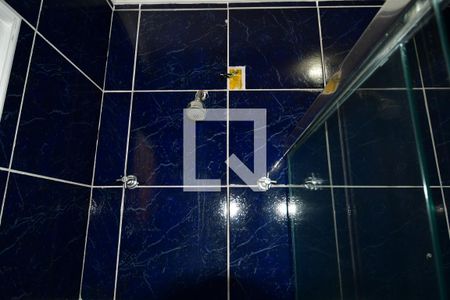 Casa à venda com 263m², 3 quartos e 6 vagasBanheiro 4