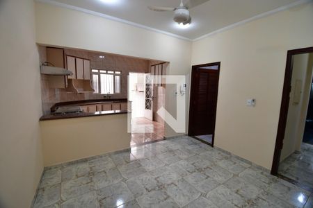 Casa à venda com 263m², 3 quartos e 6 vagasCozinha