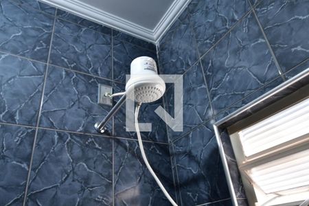 Casa à venda com 263m², 3 quartos e 6 vagasBanheiro 2