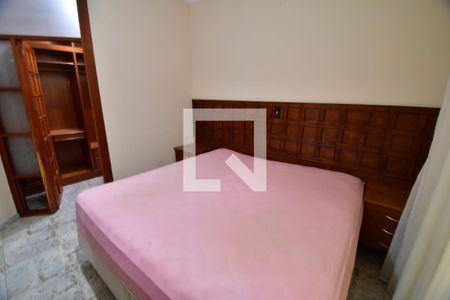 Casa à venda com 263m², 3 quartos e 6 vagasQuarto 3 - Suíte