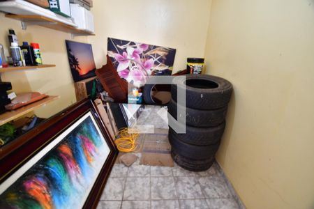 Casa à venda com 263m², 3 quartos e 6 vagasQuarto de Serviço