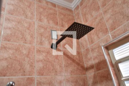 Casa à venda com 263m², 3 quartos e 6 vagasBanheiro 3