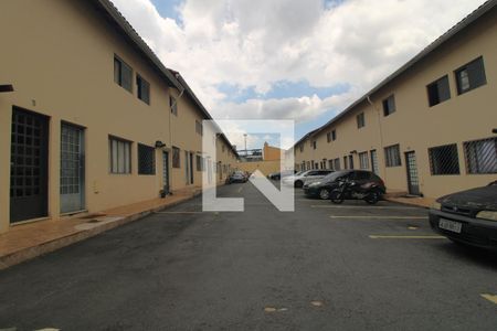 Casa de condomínio à venda com 105m², 3 quartos e 2 vagasÁrea comum