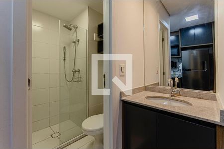 Banheiro de kitnet/studio para alugar com 1 quarto, 25m² em Vila Mariana, São Paulo