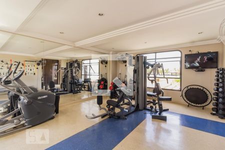 Apartamento à venda com 200m², 3 quartos e 4 vagas Apartamento à venda com 200m², 3 quartos e 4 vagasÁrea comum - Academia