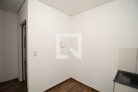 Casa para alugar com 45m², 2 quartos e sem vagaÁrea comum