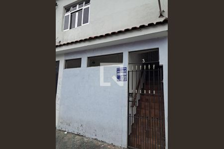 Casa para alugar com 45m², 2 quartos e sem vagaPlaquinha