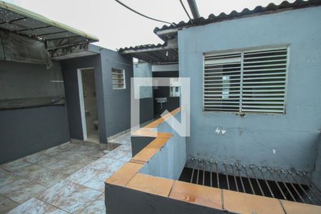 Casa à venda com 100m², 3 quartos e sem vagaQuintal