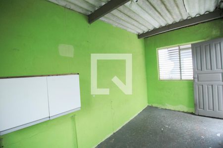 Casa à venda com 100m², 3 quartos e sem vagaDispensa