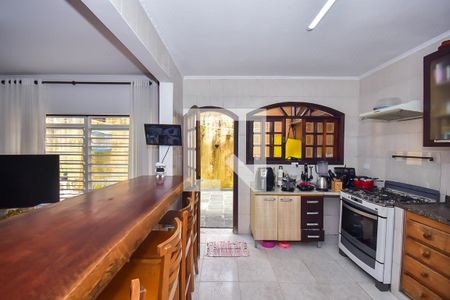 Casa à venda com 250m², 4 quartos e 4 vagas Casa à venda com 250m², 4 quartos e 4 vagasCozinha