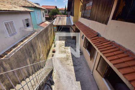Casa à venda com 250m², 4 quartos e 4 vagas Casa à venda com 250m², 4 quartos e 4 vagasQuintal