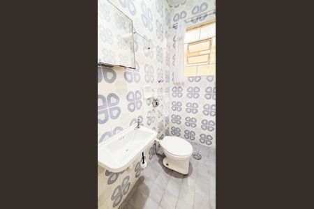 Casa à venda com 159m², 3 quartos e 2 vagas Casa à venda com 159m², 3 quartos e 2 vagasBanheiro 3