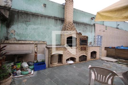 Casa de condomínio à venda com 80m², 3 quartos e 2 vagasÁrea Externa Churrasqueira