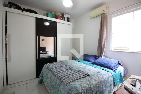 Casa de condomínio à venda com 80m², 3 quartos e 2 vagasQuarto 2