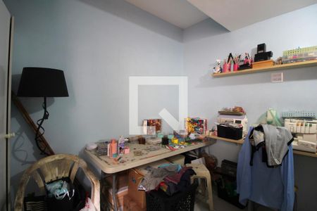 Casa de condomínio à venda com 80m², 3 quartos e 2 vagasQuarto 3