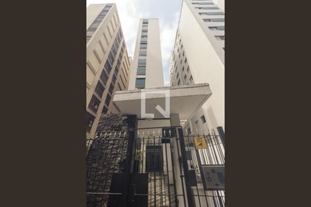 Apartamento à venda com 180m², 4 quartos e 1 vaga Apartamento à venda com 180m², 4 quartos e 1 vagaFachada