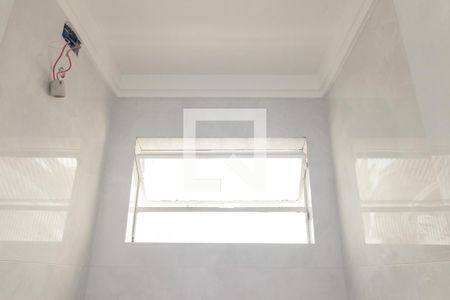 Apartamento à venda com 180m², 4 quartos e 1 vaga Apartamento à venda com 180m², 4 quartos e 1 vagaBanheiro de Serviço