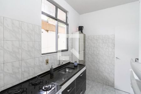 Casa de condomínio à venda com 59m², 2 quartos e 1 vagaCozinha 