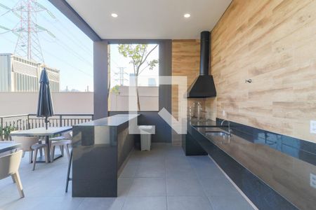 Apartamento à venda com 56m², 2 quartos e 1 vaga Apartamento à venda com 56m², 2 quartos e 1 vagaÁrea comum - Churrasqueira