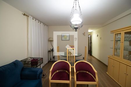 Sala  de apartamento à venda com 2 quartos, 64m² em Vila Nivi, São Paulo