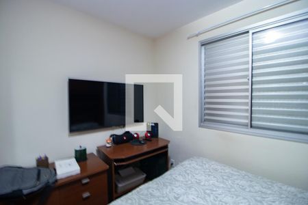 Quarto 2 de apartamento à venda com 2 quartos, 64m² em Vila Nivi, São Paulo
