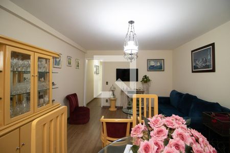 Sala  de apartamento à venda com 2 quartos, 64m² em Vila Nivi, São Paulo