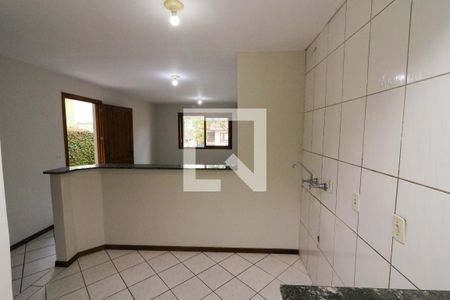 Casa de condomínio à venda com 85m², 3 quartos e 2 vagasCozinha
