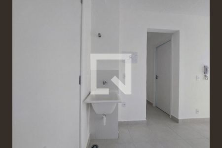Apartamento para alugar com 39m², 2 quartos e sem vaga Apartamento para alugar com 39m², 2 quartos e sem vagaÁrea de Serviço