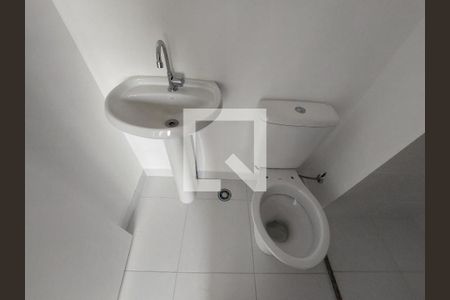 Apartamento para alugar com 39m², 2 quartos e sem vaga Apartamento para alugar com 39m², 2 quartos e sem vagaBanheiro