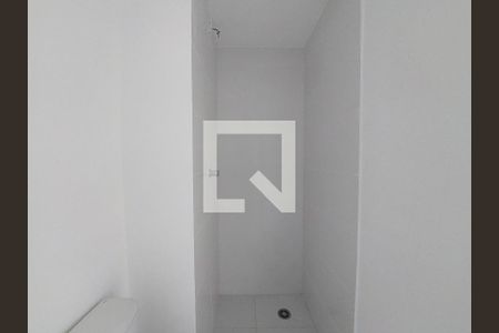Apartamento para alugar com 39m², 2 quartos e sem vaga Apartamento para alugar com 39m², 2 quartos e sem vagaBanheiro