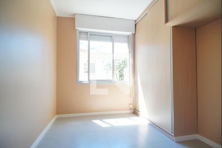 Quarto 2 de apartamento para alugar com 2 quartos, 56m² em Passo D’areia, Porto Alegre