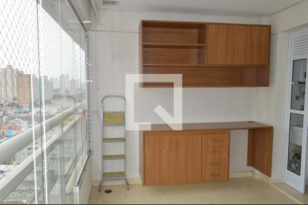 Apartamento à venda com 68m², 2 quartos e 1 vagaVaranda