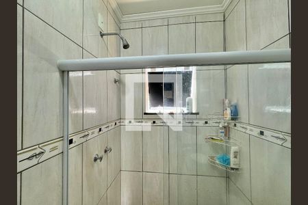 Casa de condomínio à venda com 180m², 3 quartos e 2 vagasQuarto 2 - Banheiro