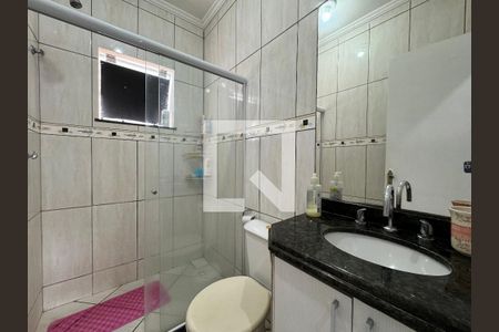 Casa de condomínio à venda com 180m², 3 quartos e 2 vagasQuarto 2 - Banheiro