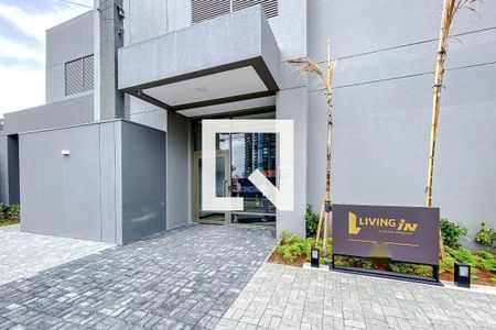 Studio à venda com 38m², 1 quarto e sem vaga Studio à venda com 38m², 1 quarto e sem vagaEntrada