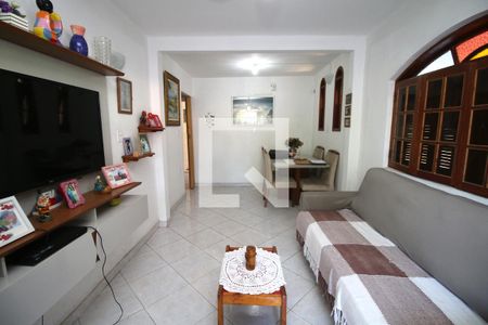 Sala de casa à venda com 3 quartos, 235m² em Irajá, Rio de Janeiro