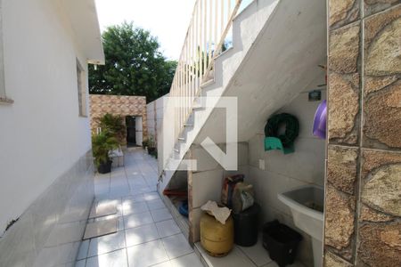 Casa à venda com 235m², 3 quartos e 2 vagasÁrea de Serviço