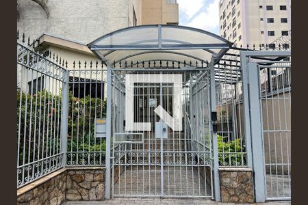 Apartamento para alugar com 64m², 2 quartos e 1 vaga Apartamento para alugar com 64m², 2 quartos e 1 vagaFachada