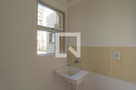 Área de Serviço de apartamento para alugar com 2 quartos, 44m² em Olaria, Canoas