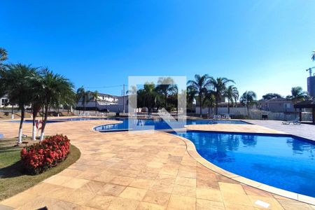 Casa de condomínio à venda com 114m², 3 quartos e 2 vagasÁrea comum - Piscina