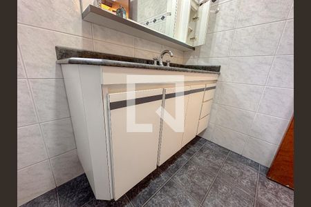 Casa para alugar com 200m², 3 quartos e 4 vagasBanheiro